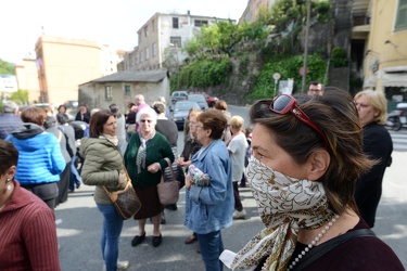 Genova, Fegino - manifestazione degli abitanti