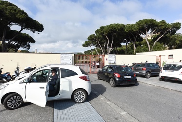 piscine albaro cancello chiuso 13042016