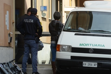 Genova: poliziotto uccide moglie, figlie e poi si toglie la vita