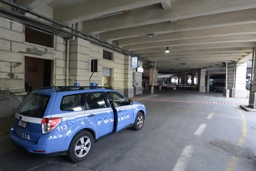 Genova - stazione marittima - allarme bomba per una opel bianca 