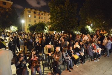 Genova Multedo - assemblea pubblica contro insediamento 50 migra