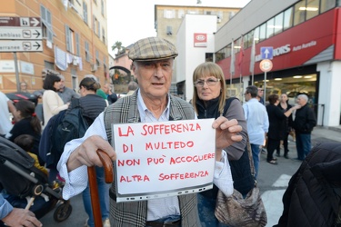 Genova Pegli, Multedo - ennesima protesta con blocco stradale de