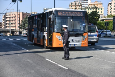 bus investe pedone Novotel 26092017