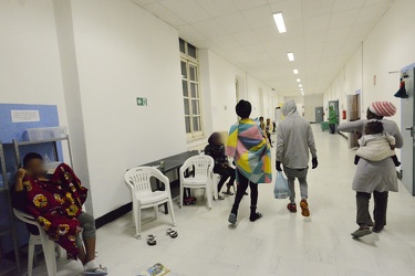 Genova, centro temporaneo migranti in Via XX Settembre