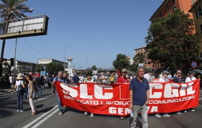 Genova, Cornigliano - Erzelli - corteo lavoratori ericsson