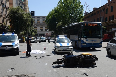 Genova - incidente mortale in via Soliman a Sestri Ponente