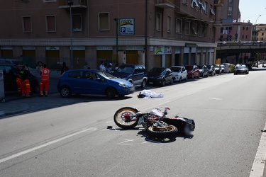 Genova - Incidente mortale a Sampierdarena