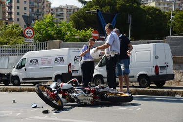 Genova - Incidente mortale a Sampierdarena