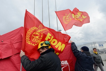 Genova, Cornigliano - altra giornata di agitazione per i lavorat