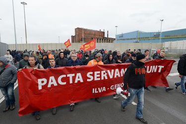 Genova, Cornigliano - altra giornata di agitazione per i lavorat