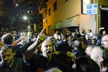 Genova Pegli, Multedo - fiaccolata contro centro giovani migrant