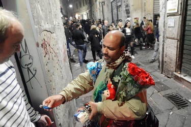 Genova, centro storico - la notte di Halloween nei vicoli