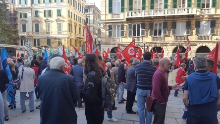 Genova, prefettura - presidio sindacati