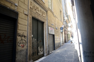Genova, centro storico - via Posta Vecchia civico 16