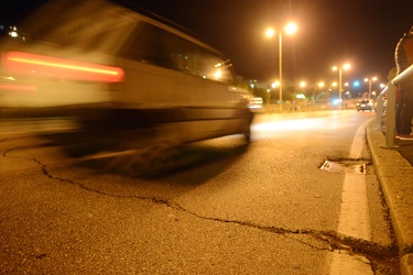 Genova - crepa nell‚Äôasfalto in corso Europa strada chiusa e po