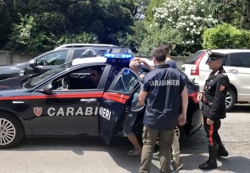 Genova - arrestati da Polizia e Carabinieri