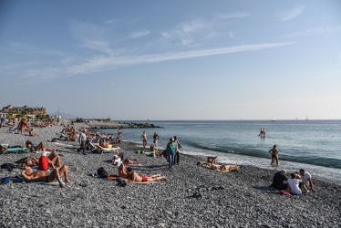 gente spiaggia Corso Italia 20102018-9427