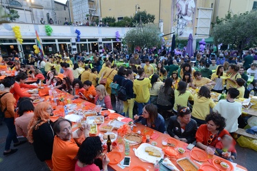 Genova, giardini luzzati - la cena colorata per i diritti gay LG