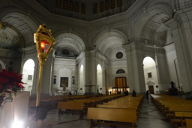 Genova, parrocchia chiesa Santa Zita - tagliata corrente causa t