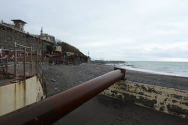 Genova - i danni agli stabilimenti balneari di corso Italia dopo