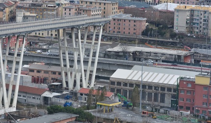 ponte Morandi demolizione