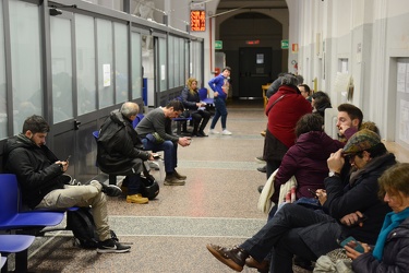 Genova - il giorno prima del voto - uffici comunali corso Torino