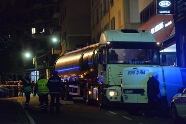 Genova Pegli, Multedo - incidente mortale: pedone travolto da ti