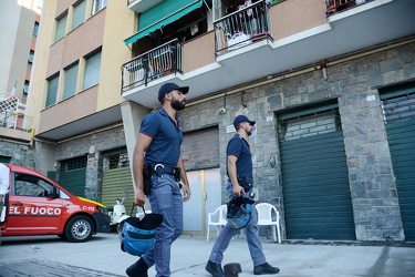 Genova - via Piantelli, Marassi - incendio in appartamento, muor