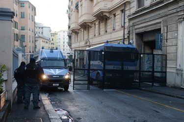 Genova - tensione per chiusura campagna elettorale Casa Pound