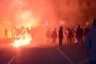 Genova - tensione per chiusura campagna elettorale Casa Pound