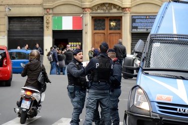 Genova - giornata di tensione - manifestazione antifascista e fe