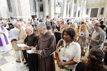 Genova - chiesa Nunziata - preghiera Sant'Egidio per i migranti 