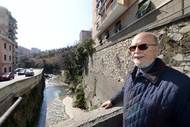 Genova - sopralluogo sul torrente Fereggiano con il prof Alfonso