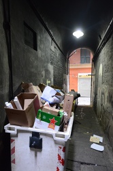 Genova - situazioni spazzatura urbana