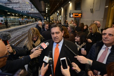 Genova, stazione Principe - viaggio inaugurale, partenza treno f