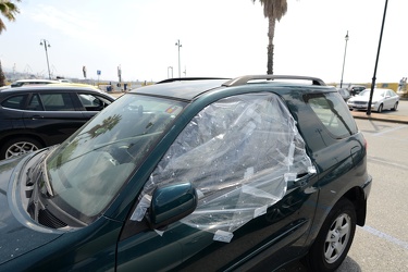 Genova, Pegli - piazzale Malachina - automobili danneggiate dura