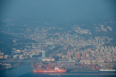 Genova - in volo con ATR42 della Guardia Costiera