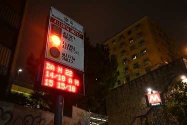 Genova - pannelli luminosi allerta meteo arancione domani