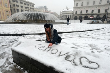 Genova - emergenza allerta neve - piazza De Ferrari