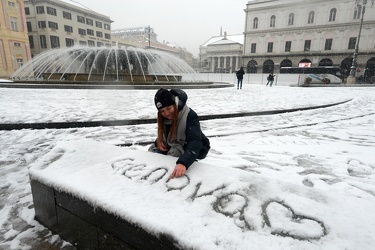 Genova - emergenza allerta neve - piazza De Ferrari