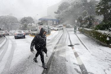 Genova - emergenza allerta neve, nevicata superiore alle previsi