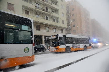 Genova - emergenza allerta neve, nevicata superiore alle previsi