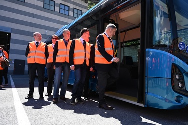 Genova, via Adamoli - sindaco Marco Bucci presentazione nuovo au