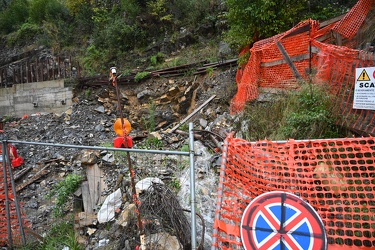 Genova, Borgoratti - cantiere sopra piazza rotonda allagato caus