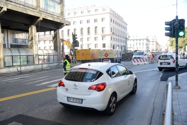 Genova, zona Foce - nuovo cambio linee traffico causa spostament