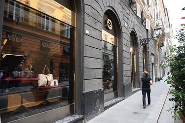 Genova, via XXV Aprile - negozio Gucci
