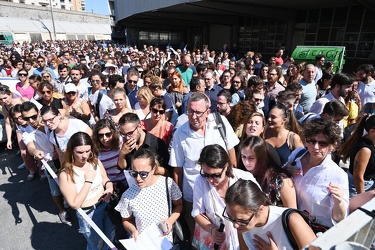 Genova, fiera - concorso pubblico per posti lavoro comune - migl