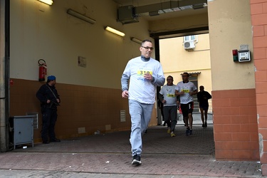 Genova, carcere di Marassi - tradizionale corsa per i detenuti o