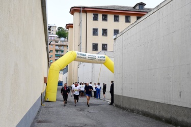 Genova, carcere di Marassi - tradizionale corsa per i detenuti o