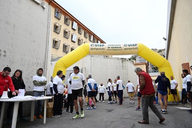 Genova, carcere di Marassi - tradizionale corsa per i detenuti o